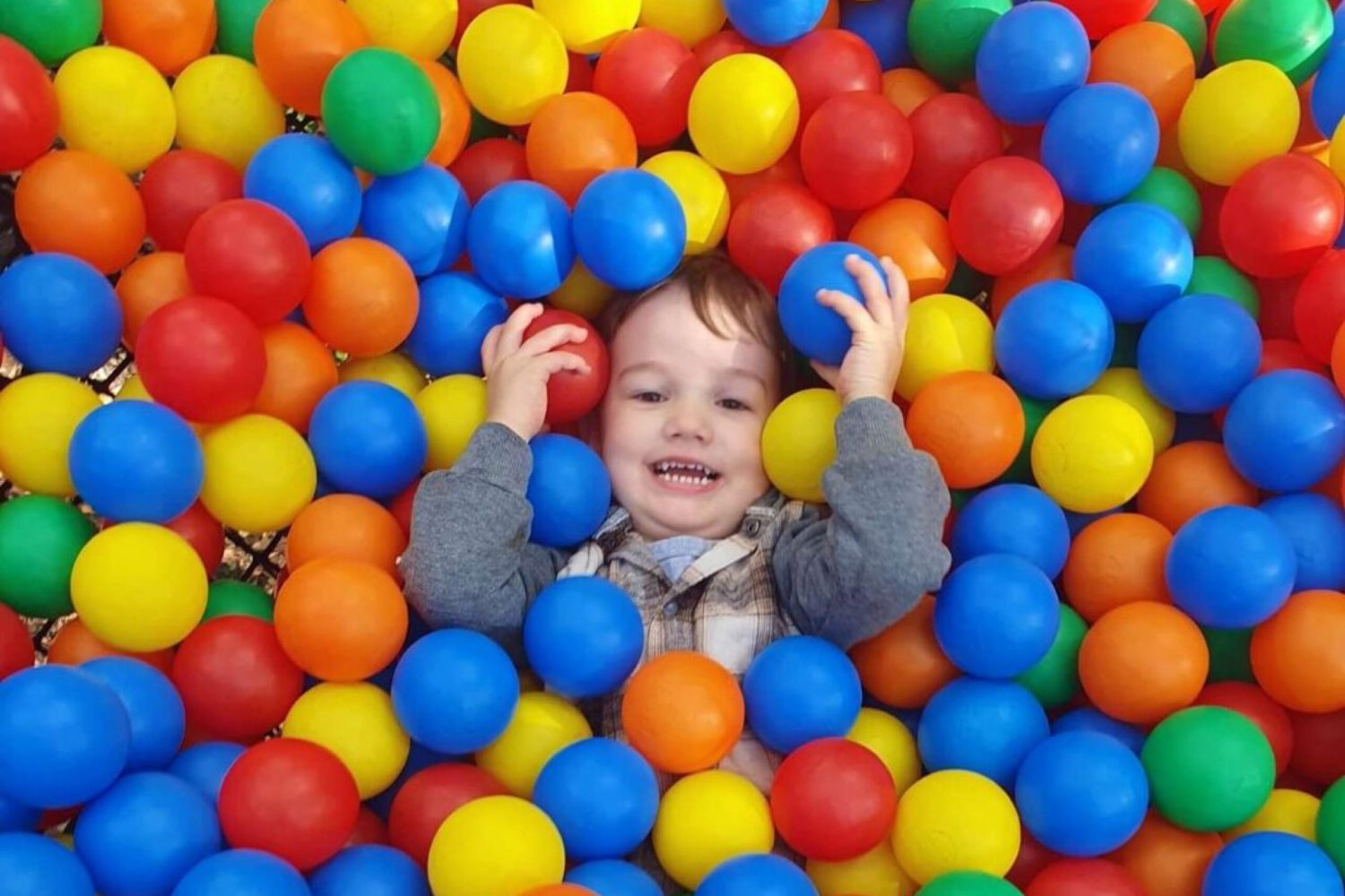 Dive in the early bouncer ball pit