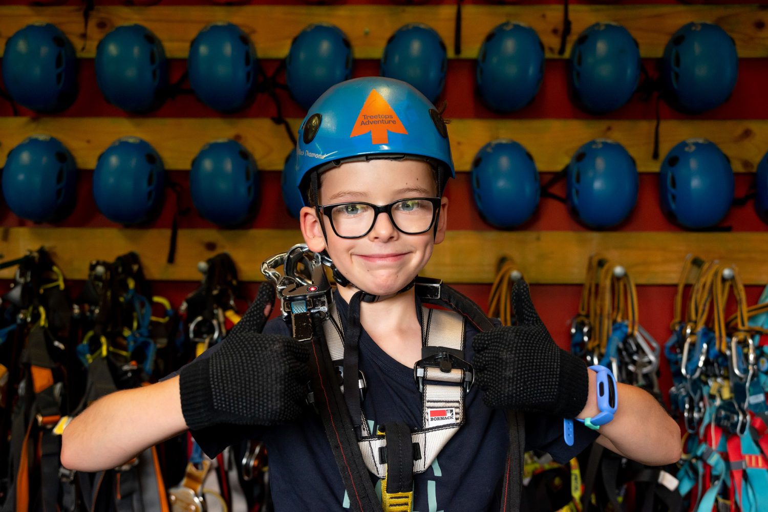 Gear up and get ready for your tree ropes adventure!